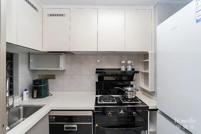 80㎡現(xiàn)代風(fēng)兩室雅居，化繁為簡(jiǎn)的設(shè)計(jì)，清新脫俗的生活，空間感也十足